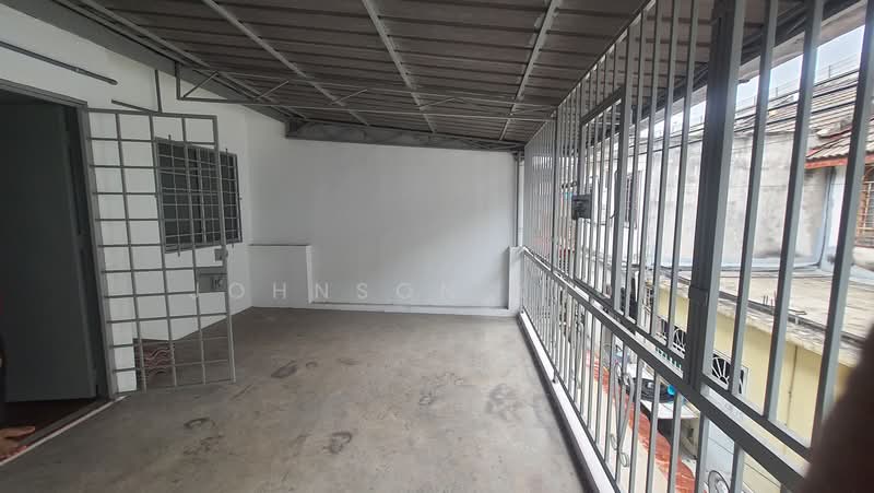 2-storey Terraced House for Sale in Taman Puchong Perdana (Puchong) - Johnson Khoo - Upper Floor Fully Extended - PropertyGuru.com.my