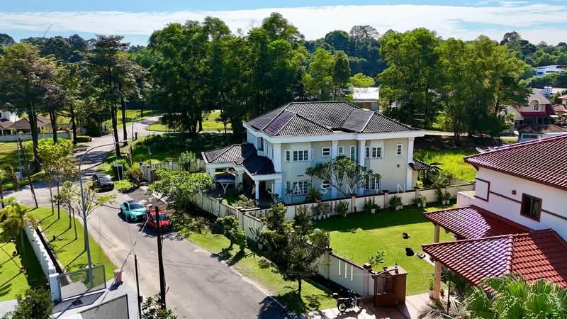 Seksyen 8 untuk Untuk Dijual - RM 2,800,000, Mac 2026 - Exterior - PropertyGuru.com.my