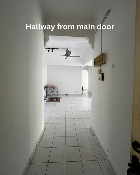 Sri Manja Court untuk Untuk Disewa - RM 1,400 /bulan, Mac 2026 - Entrance - PropertyGuru.com.my