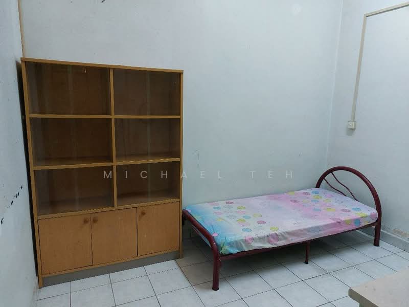 1-storey Terraced House for Sale in Ulu Tiram (Johor) - Michael Teh - Bedroom - PropertyGuru.com.my