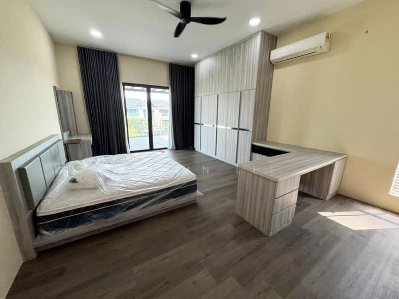 Semi-Detached House for Sale in Taman Sri Intan (Johor Bahru) - Calvin Lee - PropertyGuru.com.my