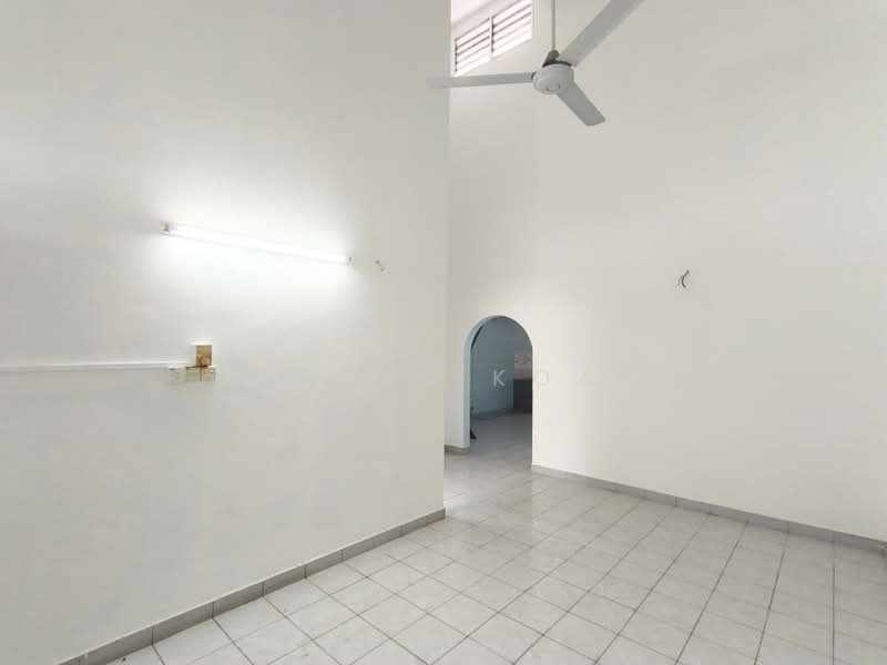 1-storey Terraced House for Sale in Taman Perling (Perling) - Kelvin Koay - Interior - PropertyGuru.com.my