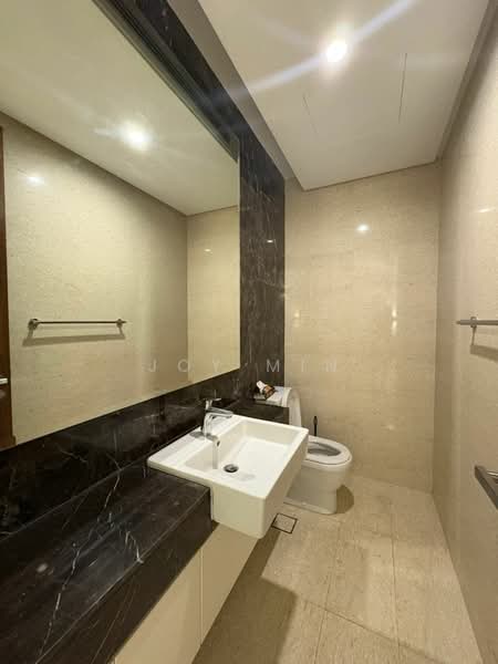 The Astaka @ 1 Bukit Senyum untuk Untuk Disewa - RM 11,000 /bulan, Mac 2026 - Bathroom - PropertyGuru.com.my