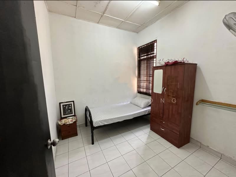 Apartment for Rent at Pangsapuri Merak - Edison Chong - Bedroom - PropertyGuru.com.my