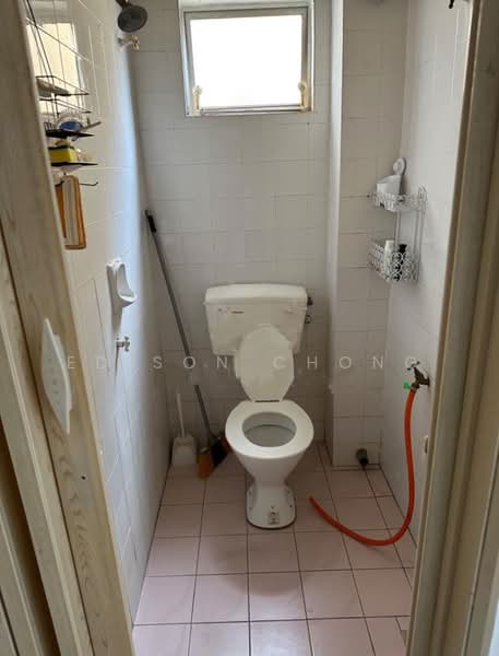 Apartment for Rent at Pangsapuri Merak - Edison Chong - Bathroom - PropertyGuru.com.my