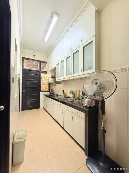 Semi-Detached House for Sale in Setia Alam (Selangor) - Ryan . - Kitchen - PropertyGuru.com.my