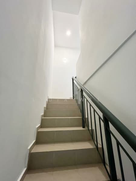 2-storey Terraced House for Rent in Taman Setia Indah (Tebrau) - Lydia Wee - Corridor - PropertyGuru.com.my