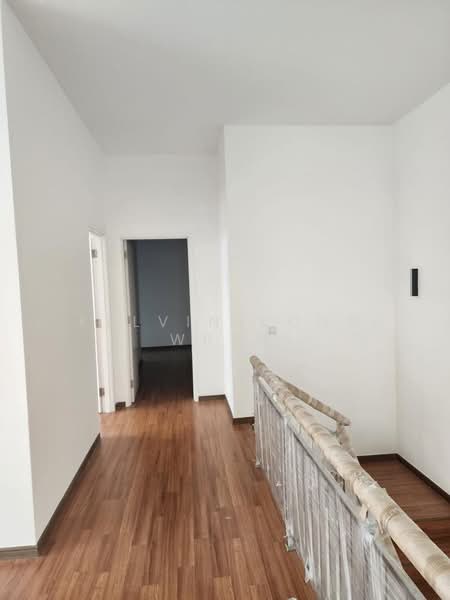 Garden Villas, Bukit Indah untuk Untuk Dijual - RM 1,380,000, Mac 2026 - Corridor - PropertyGuru.com.my