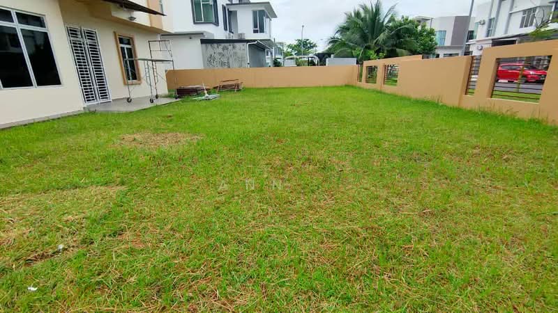 Nusa Duta 1 Double Storey Semi Detached ( Corner Lot ) untuk Untuk Dijual - RM 2,998,000, Mac 2026 - Exterior - PropertyGuru.com.my