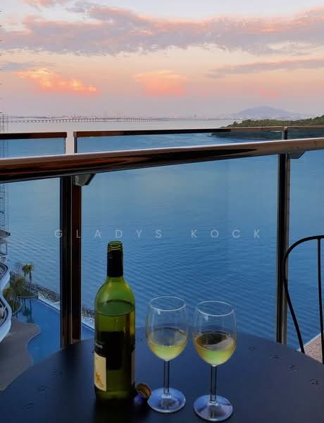 Condominium for Rent at Queens Residences Q1 @ Queens Waterfront - Gladys Kock - Balcony - PropertyGuru.com.my