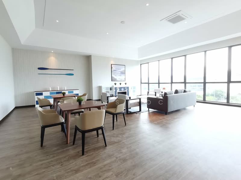 Condominium for Rent at Queens Residences Q1 @ Queens Waterfront - Gladys Kock - Living Room - PropertyGuru.com.my