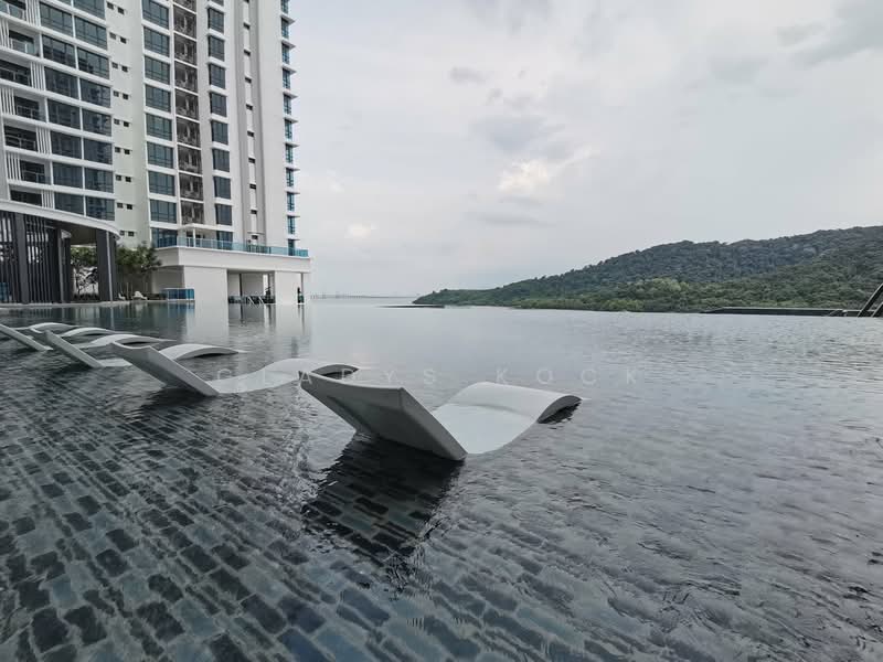 Condominium for Rent at Queens Residences Q1 @ Queens Waterfront - Gladys Kock - Exterior - PropertyGuru.com.my