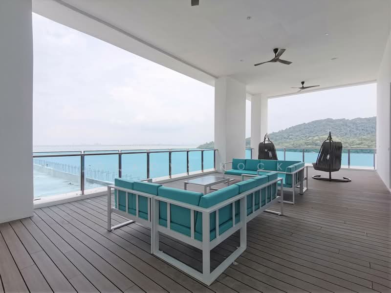 Condominium for Rent at Queens Residences Q1 @ Queens Waterfront - Gladys Kock - Balcony - PropertyGuru.com.my