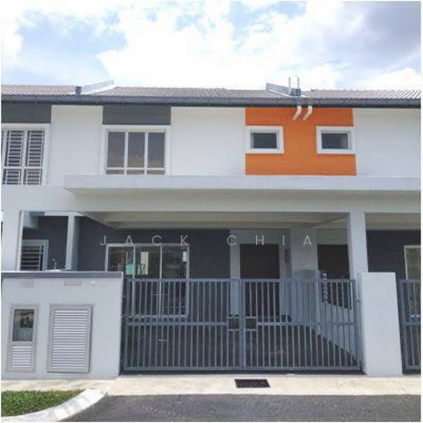 2-storey Terraced House for Sale in Bandar Tasik Senangin (Lenggeng) - Jack Chia - Exterior - PropertyGuru.com.my