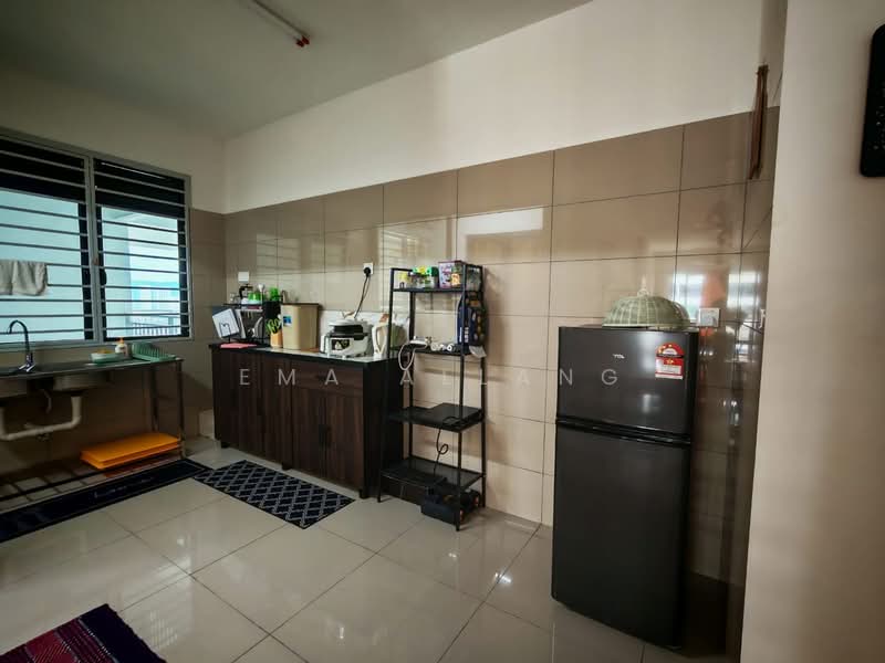 Pangsapuri untuk Disewa di Laman Seri Harmoni (LSH33) - EMA ALLANG - Kitchen - PropertyGuru.com.my