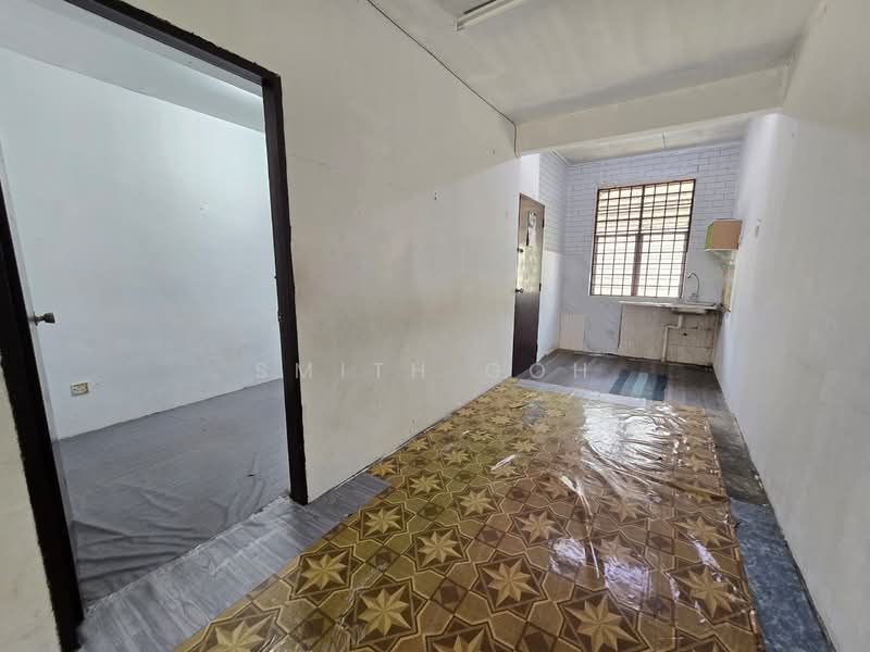 2-storey Terraced House for Sale in Kulai (Johor) - Smith Goh - Kitchen - PropertyGuru.com.my
