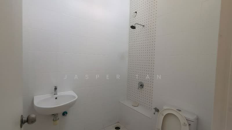 2-storey Terraced House for Rent in Semenyih (Selangor) - Jasper Tan - Bathroom - PropertyGuru.com.my