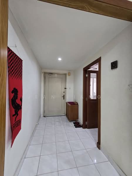 Condominium for Sale at Mont Kiara Pelangi - Jean Liang - Corridor - PropertyGuru.com.my