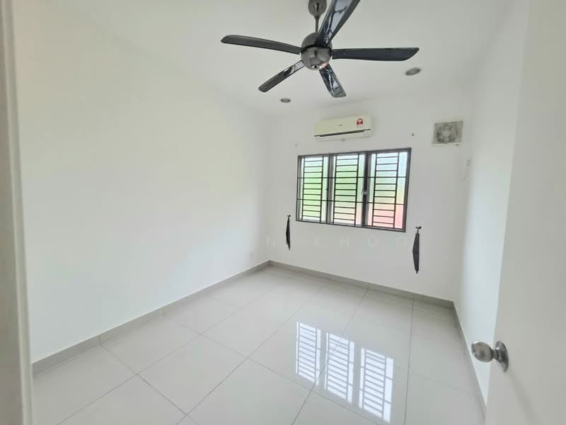 2-storey Terraced House for Sale in Sungai Buloh (Selangor) - Evelyn Khoo - Interior - PropertyGuru.com.my