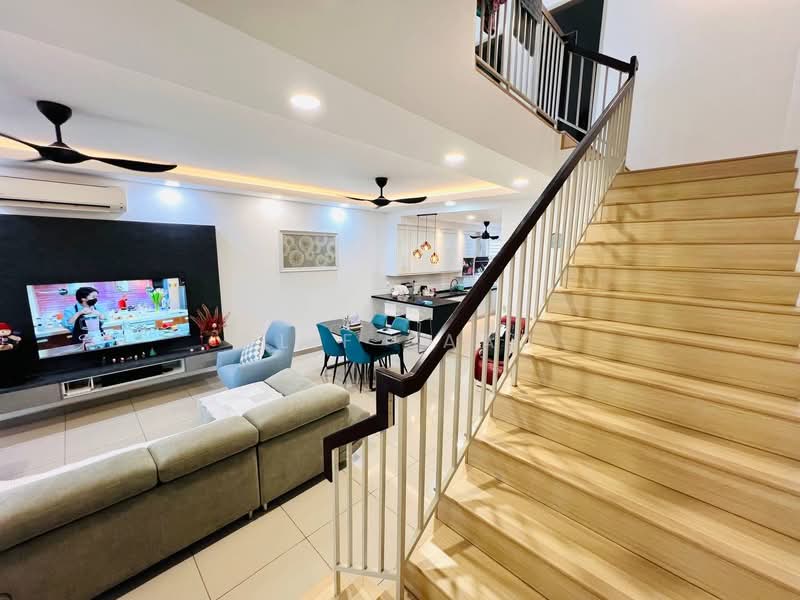 2-storey Terraced House for Sale in Taman Sepang (Sepang) - Alif Saad - Living Room - PropertyGuru.com.my