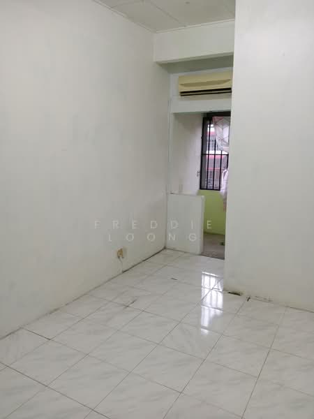 Taman Megah Emas untuk Untuk Dijual - RM 850,000, Mac 2026 - Interior - PropertyGuru.com.my