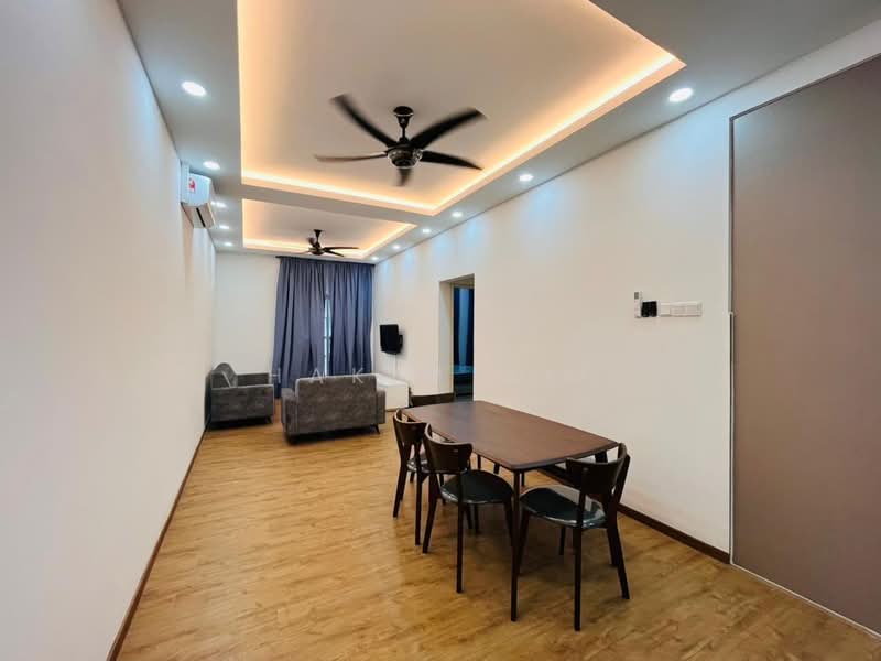 Lakefront Homes untuk Untuk Disewa - RM 2,200 /bulan, Mac 2026 - Living Room - PropertyGuru.com.my
