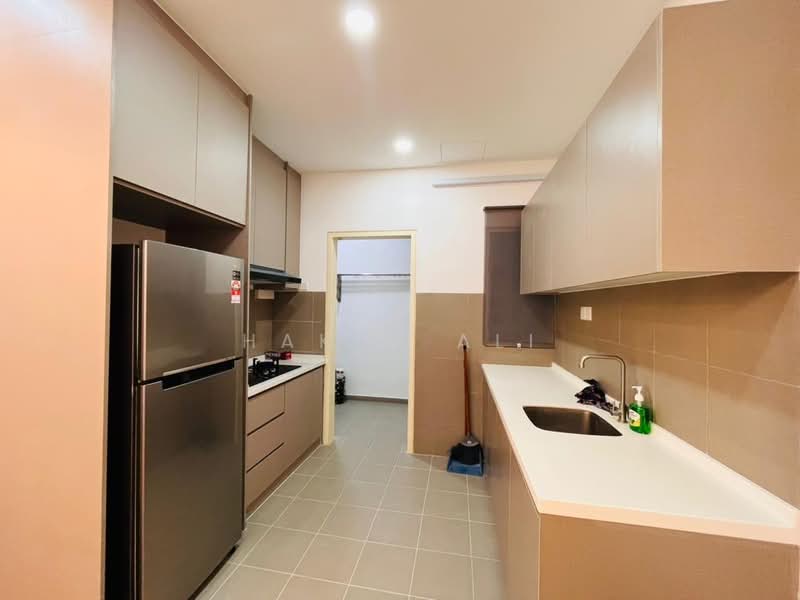 Lakefront Homes untuk Untuk Disewa - RM 2,200 /bulan, Mac 2026 - Kitchen - PropertyGuru.com.my