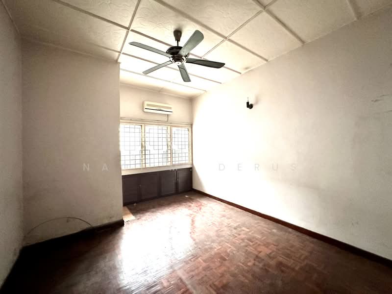 2-storey Terraced House for Sale in Taman Tun Dr Ismail (Kuala Lumpur) - Naqi M. Derus - Interior - PropertyGuru.com.my
