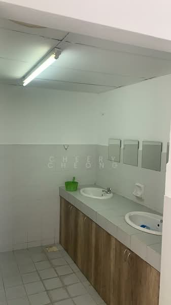 Mahkota Walk untuk Untuk Disewa - RM 1,500 /bulan, Mac 2026 - Bathroom - PropertyGuru.com.my