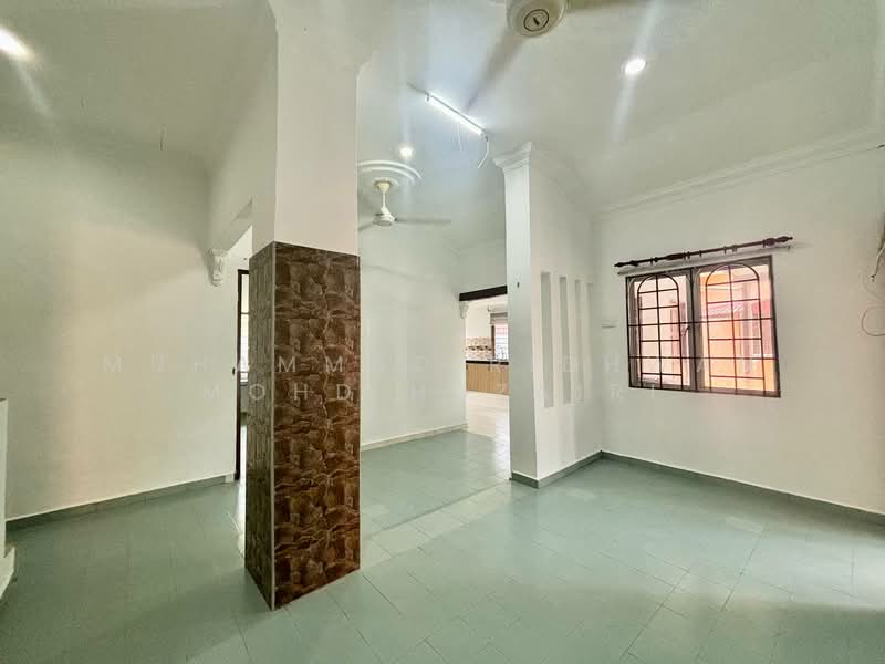 Seksyen 28, Taman Alam Megah untuk Untuk Dijual - RM 600,000, Mac 2026 - PropertyGuru.com.my