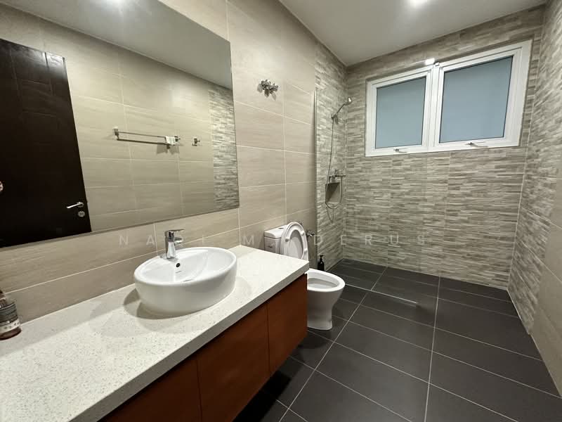 Bungalow for Sale in Taman Tun Dr Ismail (Kuala Lumpur) - Naqi M. Derus - Bathroom - PropertyGuru.com.my