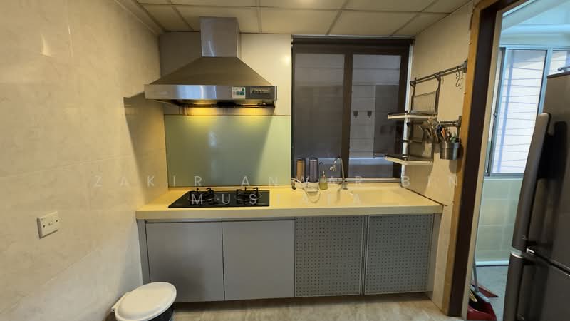 Sri Acappella untuk Untuk Disewa - RM 2,800 /bulan, Mac 2026 - Kitchen - PropertyGuru.com.my