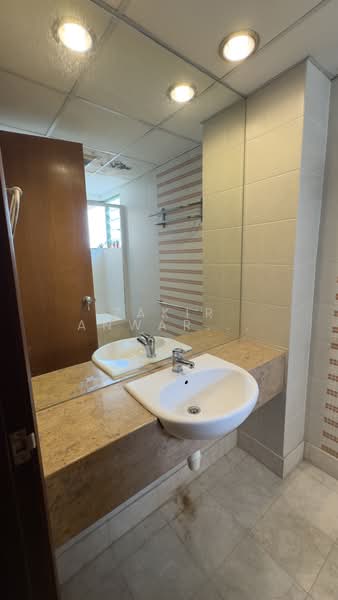 Sri Acappella untuk Untuk Disewa - RM 2,800 /bulan, Mac 2026 - Master Bathroom - PropertyGuru.com.my