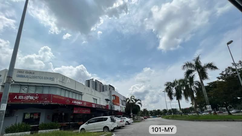 Shop for Rent in Bandar Botanic (Klang) - Hao Kai Khaw - Exterior - PropertyGuru.com.my