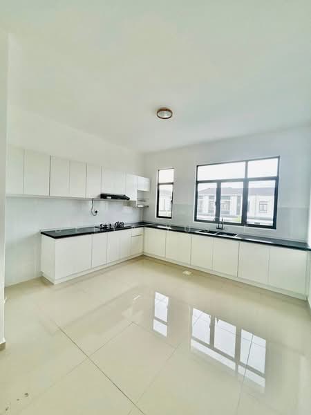 Townhouse for Rent in Eco Grandeur (Puncak Alam) - Deeya Yusof - Kitchen - PropertyGuru.com.my