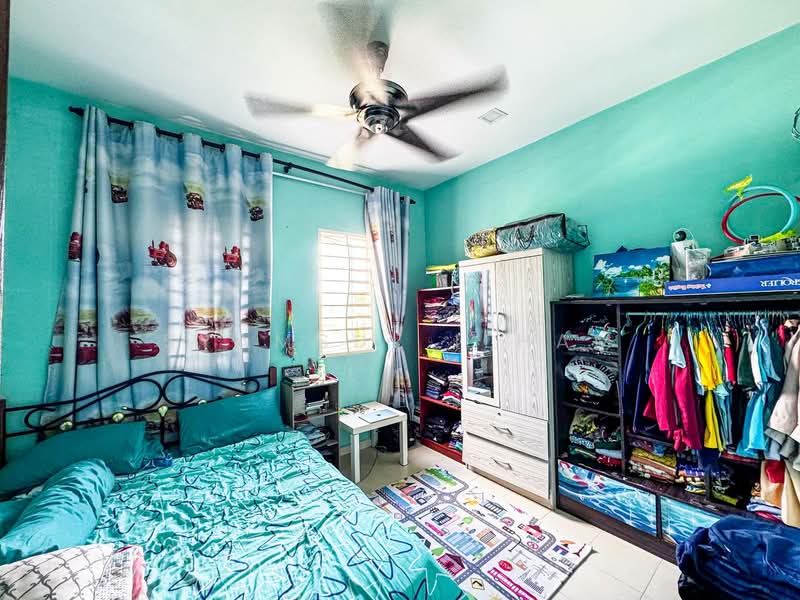 2-storey Terraced House for Sale in Sepang (Selangor) - Syamsul Ilham - Bedroom - PropertyGuru.com.my