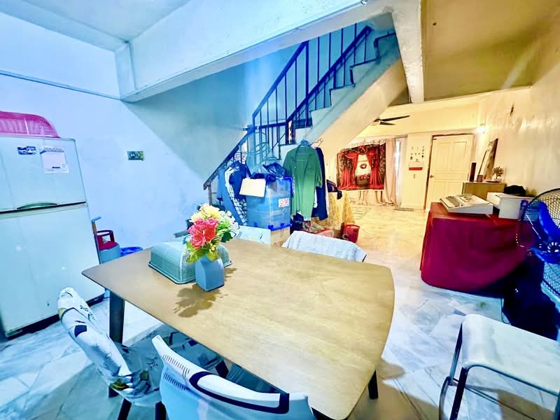 Taman Sri Muda untuk Untuk Dijual - RM 250,000, Mac 2026 - Interior - PropertyGuru.com.my