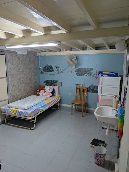 2 Storey Half Wooden & Concrete Bungalow, Air Itam, Penang untuk Untuk Dijual - RM 550,000, Mac 2026 - Bedroom - PropertyGuru.com.my