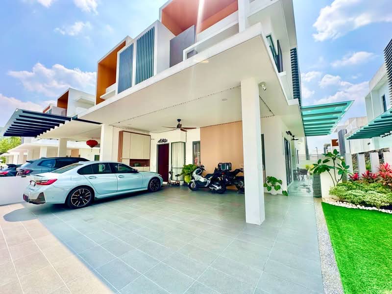 Semi-Detached House for Sale in Kajang (Selangor) - Deeya Yusof - Exterior - PropertyGuru.com.my
