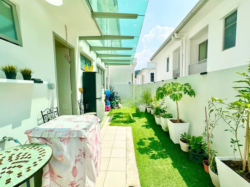 Semi-Detached House for Sale in Kajang (Selangor) - Deeya Yusof - Exterior - PropertyGuru.com.my