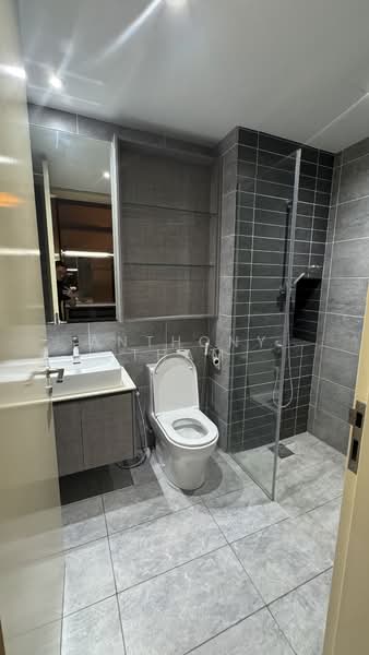 Millerz Square untuk Untuk Disewa - RM 2,999 /bulan, Mac 2026 - Bathroom - PropertyGuru.com.my