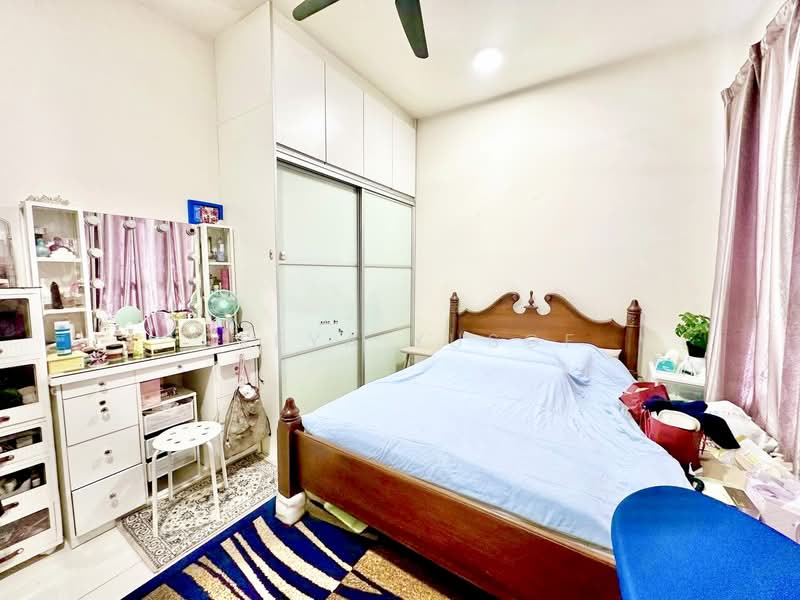Service Residence for Sale at Suria Putra - Deeya Yusof - Bedroom - PropertyGuru.com.my