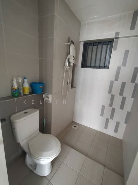 Service Residence for Sale at SetiaWalk - Kelvin Wong - Bathroom - PropertyGuru.com.my