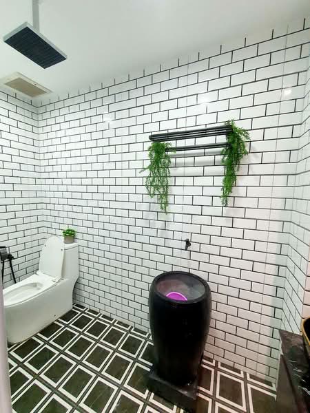 2-storey Terraced House for Sale in Ampang (Kuala Lumpur) - Syamsul Ilham - Bathroom - PropertyGuru.com.my