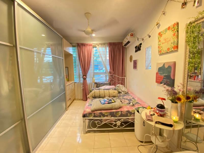 2-storey Terraced House for Sale in Ampang (Kuala Lumpur) - Syamsul Ilham - Bedroom - PropertyGuru.com.my