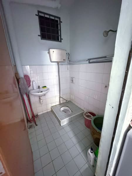 Taman Megah Ria Masai Johor Bahru untuk Untuk Dijual - RM 650,000, Mac 2026 - Bathroom - PropertyGuru.com.my