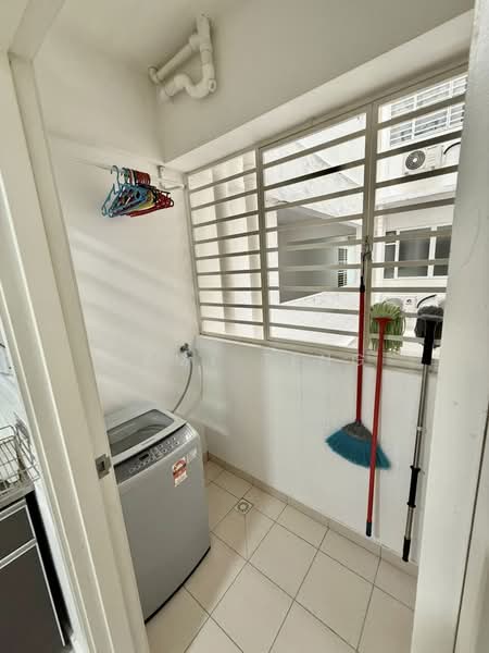 i-Santorini untuk Untuk Disewa - RM 1,800 /bulan, Mac 2026 - Balcony - PropertyGuru.com.my