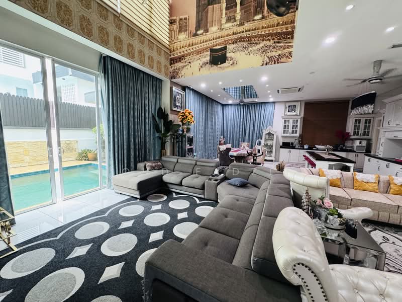 Bungalow for Sale in Denai Alam (Shah Alam) - Mohd Fadzli - Living Room - PropertyGuru.com.my