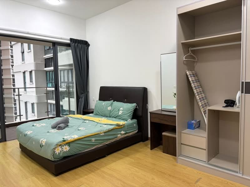 Condominium for Sale at Bay Point @ Country Garden Danga Bay - Ty Tan - PropertyGuru.com.my