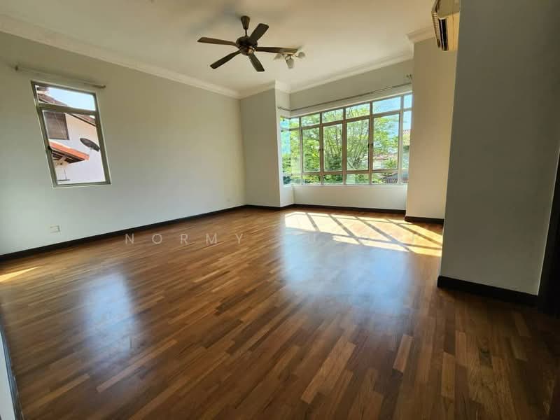 Bungalow for Sale in Setia Eco Park (Setia Alam) - Normy Yusoff - Living Room - PropertyGuru.com.my